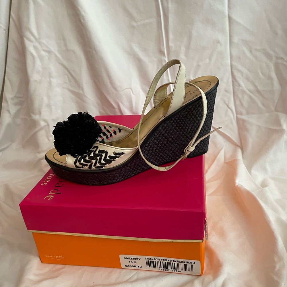 kate spade wedges with box